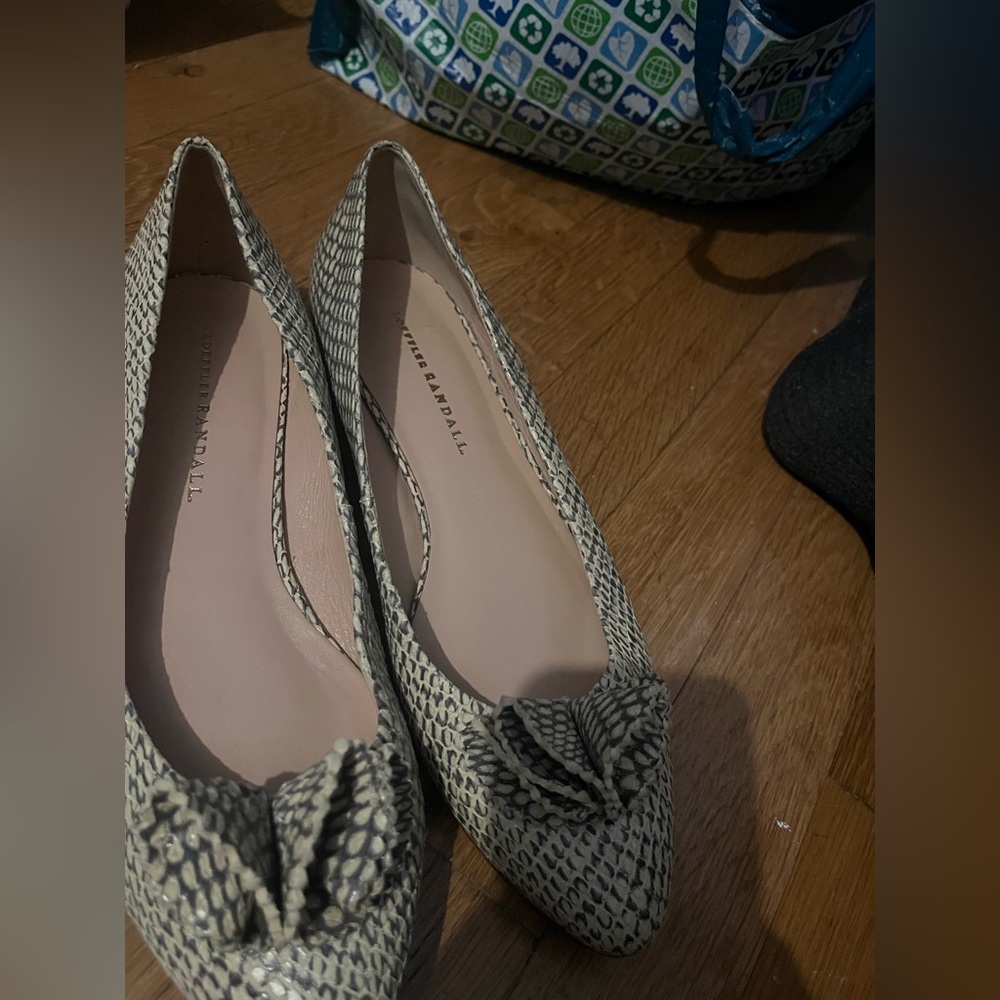Loeffler Randall Snakeskin print Ballet Flats small wedge heel neutral 9B - Picture 7 of 7